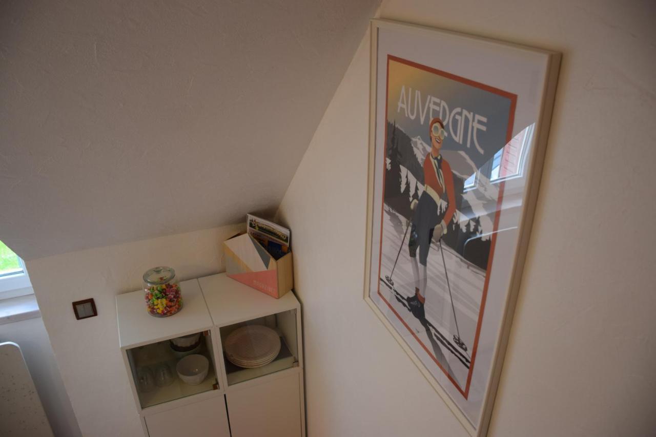 Petit Duplex De Charme Sous Les Toits Du Mont-Dore Esterno foto